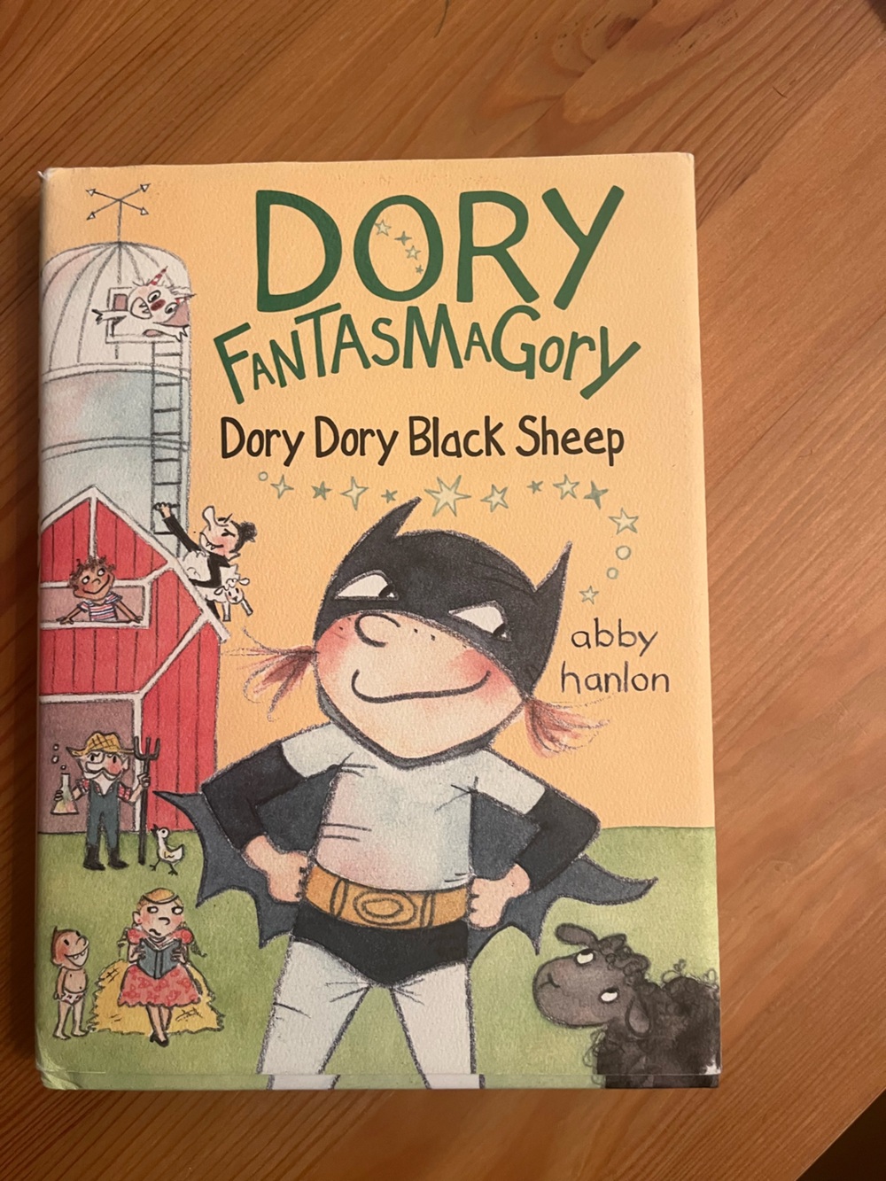 📚 Dory Fantasmagory: Dory Dory Black Sheep by Abby Hanlon